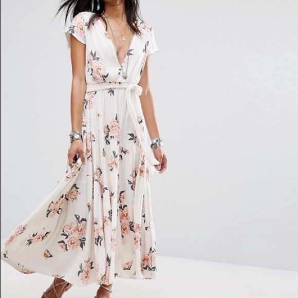 Free People Dresses & Skirts - Free People All I Got Maxi Floral Dress
